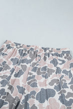 Load image into Gallery viewer, Khaki Camouflage Print Patch Pockets Ankle-Length Plus Size Pants