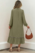 Load image into Gallery viewer, Black Collared V Neck Smocked Detail Contrast Leopard Trim Bracelet Sleeve Long Dress